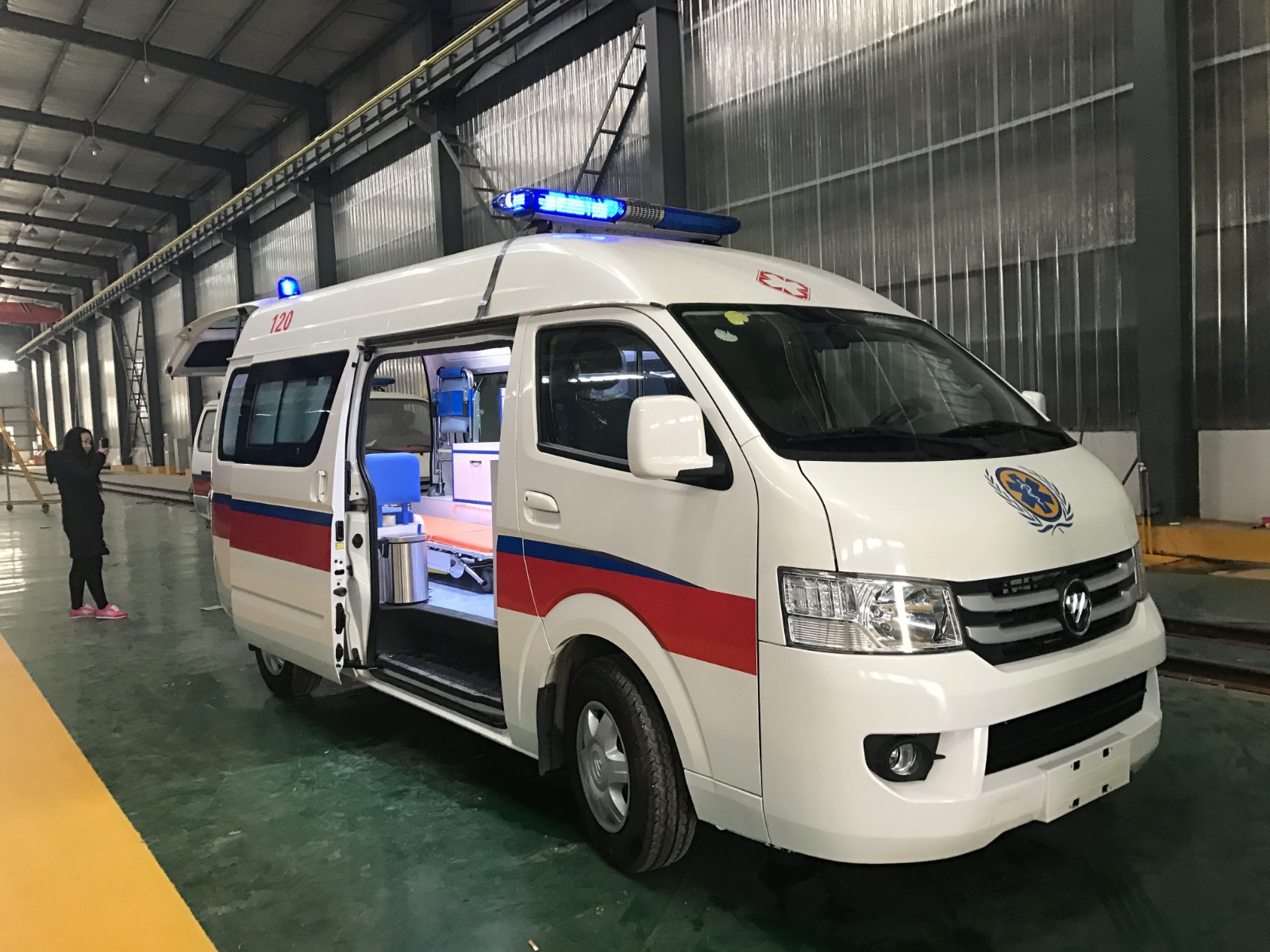 汉阴县救护车转院